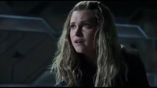 Bellarke: "She just stopped breathing" + Clarke kisses wrong Blake + "War is here" (The 100: 04x05)