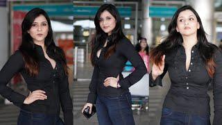 Mannara chopra exclusive visuals at Hyderabad airport || small screen friends