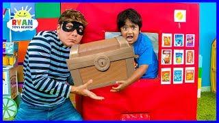 Ryan Pretend Play with Box Fort Vending Machine Snacks Toys!!!