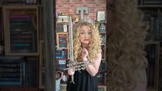 Fantasy Book Meet Cutes are the BEST #booktube #bibliophile #bookish #booklover #fantasybooks #book