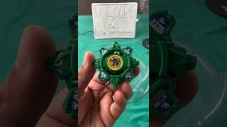 REAL Plastic Gen Beyblade vs FAKE Plastic Gen Beyblade!