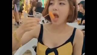 DJ Soda 吃小香腸的樣子真的受不了~我去拿個衛生紙~
