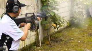 Test shots with the USAS-12 Automatic Shotgun