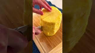 How to Cut a Pineapple 