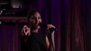 Love shoulda brought you home ( live ) - Toni Braxton