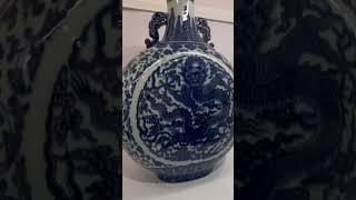 Appreciation of Chinese Ming and Qing Blue and White Porcelain， 17–19th centuries