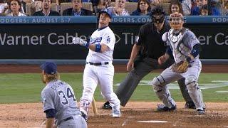 SD@LAD: Grandal totals five hits, homers three times