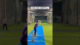 Cricket Bowler Line And Length  Batsman Couldn’t Play Yorkers And Speed Balls  #cricket #shorts