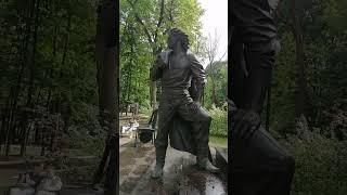 Памятник Игорю Талькову в городе Щекино