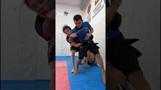 ЖАЛГАС ЖУМАГУЛОВ vs. АЛИБИ ИДРИС! #мма #спорт #naiza #mma #казахстан #спарринг