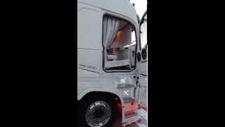 Volvo FH4 500 Interior and Music