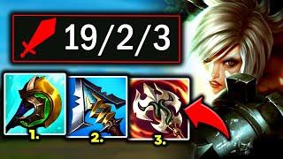 RIVEN TOP BUT MY COMBO'S ARE LEGIT FREE KILLS (DIVINE BUILD) - S12 Riven TOP Gameplay Guide