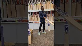 SS CHAMPION Cricket Bat Review by www.CricketMerchant.com #SScricketbat #SScricket #cricketbatreview