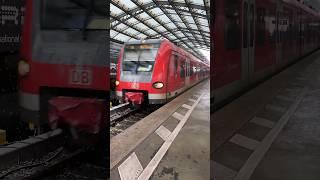 DB BR 423 S-Bahn Köln Einfahrt S19 nach Au (Sieg) bei Schneefall Köln Hbf #sbahn