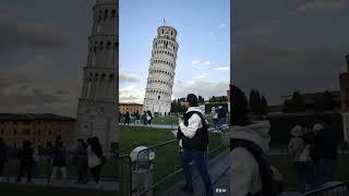 Eye witnessing Pisa Leaning Tower falling #funny #travel