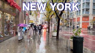 NEW YORK CITY Walking Tour [4K] - 5th Avenue Manhattan NYC - Thanksgiving Day  - Rainy Wal️