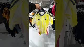 Exclusive Football kits & Custom Football Shirts