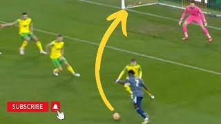 Saka on perfecto | Finishes #football #premierleague