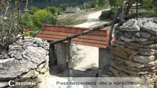 Presa independentă vine la mănăstire