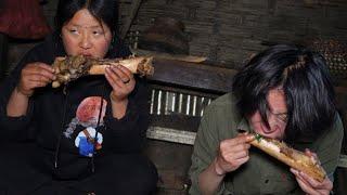 Delicious  Bone Marrow Dish Cooked the village way. Eastern Rural Nepal