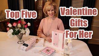 Best Valentine Gifts for Her: Awesome Ideas, Creative Packaging & Bargain Hallmark Cards!