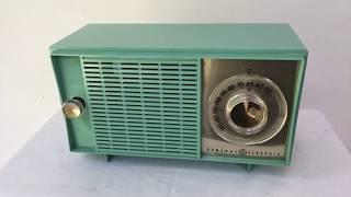 Turquoise 1961 General Electric Model T125A AM Vintage Radio Mid Century Retro Wonder!