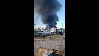 Explosions Reported Near Scene of Factory Fire in Aspropyrgos