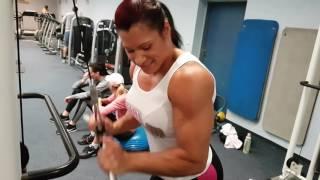 Renata Hronova, Women's physique, IFBB, workout, triceps pumping