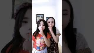 Safitri dan diana