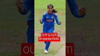 Shreyanka Patil's crucial couple of wickets in an over