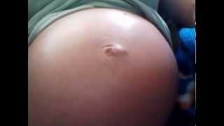 Aliens rolling in my belly
