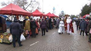 ПРЕДНОВОГОДНЯЯ ЯРМАРКА В САКАХ (27.12.2021г.)