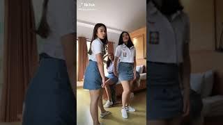 vidio tiktok cewek SMA hot