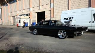 Victory burnout Supercharged Dodge Charger 68