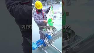 Customized spiral drill vertical screw conveyor with hopper for materials