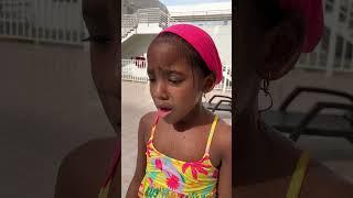 Un día de piscina ‍️  #drama #parati #dulcemaria #viral #viralreel #casosdelavida #travesuras