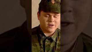  думали что он испугается но...  [солдаты]