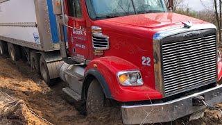 Heavy truck got stuck in mid! This is how cargo is delivered in difficult conditions off-road!