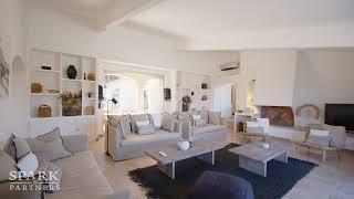 Cozy villa in Saint Tropez/ SPARK & PARTNERS
