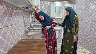 Love and Life: Akram is pregnant and in severe pain