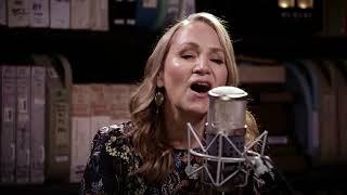 Joan Osborne - Quinn the Eskimo (The Mighty Quinn) - 8/31/2017 - Paste Studios, New York, NY