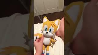 Sonic and tails are best friends