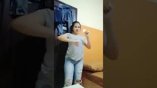 Tiktok Cewek cantik berbaju tipis dan tak pakai Bra