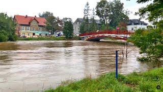 Jelenia Góra  - Bóbr wystąpił z brzegów