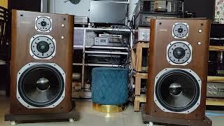 Apni Dhun Me Rahta Hoon - Ghulam Ali ! - Yamaha NS 2000 Monitors !