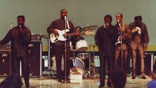 (DEVYN ANTWAN PRESENTS) THE BATTLE OF THE GOSPEL GIANTS VOL. 4