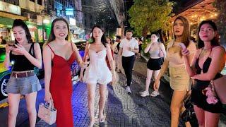  Nana Plaza Nightlife Bangkok - Freelance Heaven for Foreigners