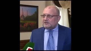 "Образец" подражания для лизунчиков)))...