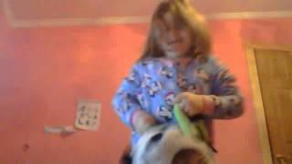 HHHHHHHHIIIIIIIIIAAA's webcam video December 26, 2011 04:31 AM