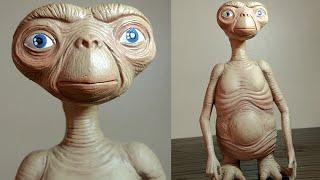 E.T. The Extra-Terrestrial 12 Inch Foam Figure Replica ET Stunt Puppet (Neca)